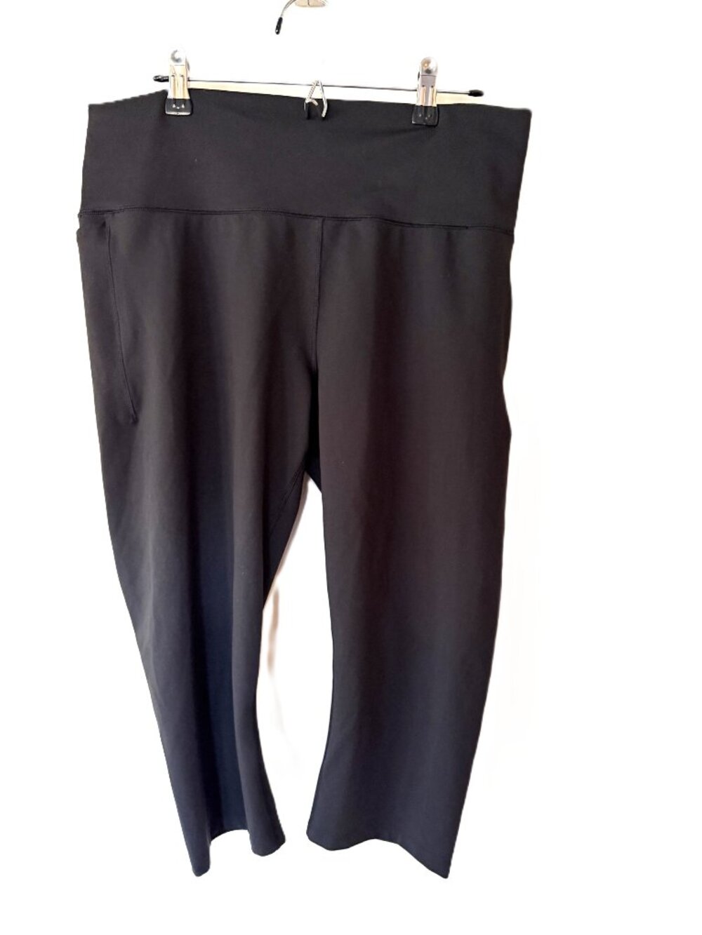 DSG Dicks Sporting Goods Women’s Black Capri Leggings, Side Pockets, Size XL